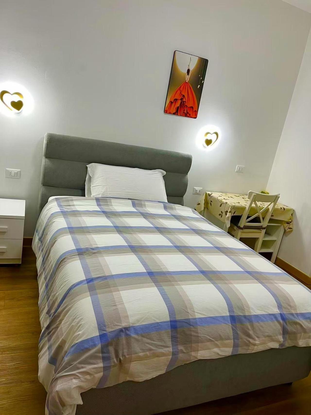 Marco Polo House Apartment เมสเตร ภายนอก รูปภาพ