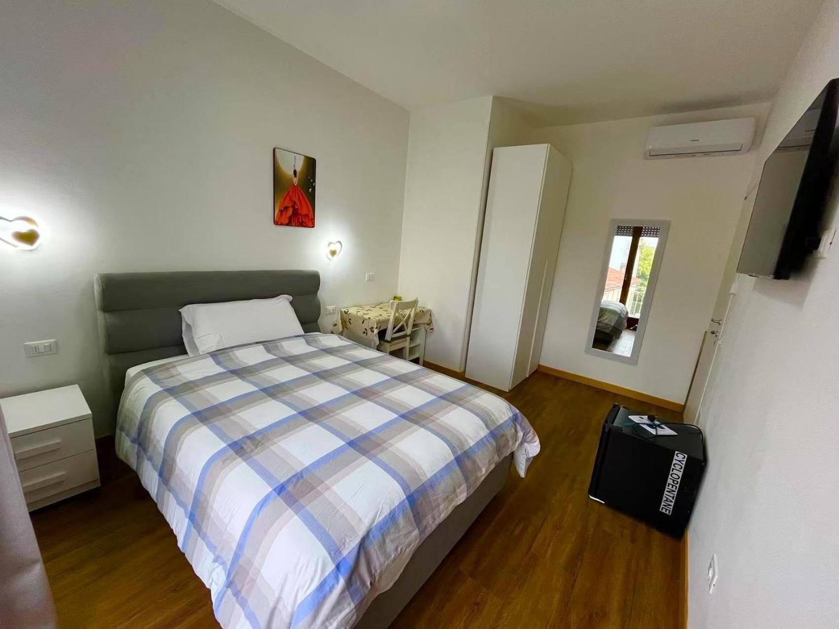 Marco Polo House Apartment เมสเตร ภายนอก รูปภาพ