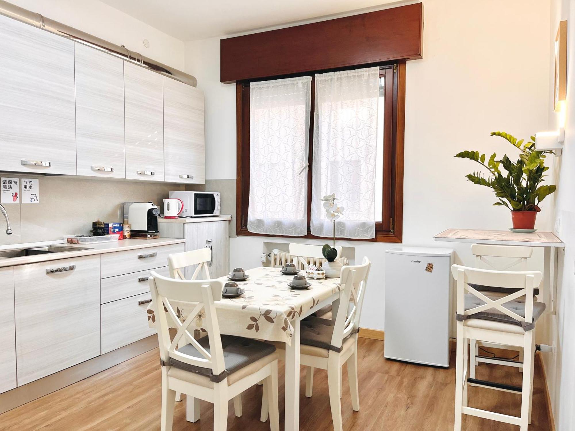 Marco Polo House Apartment เมสเตร ภายนอก รูปภาพ